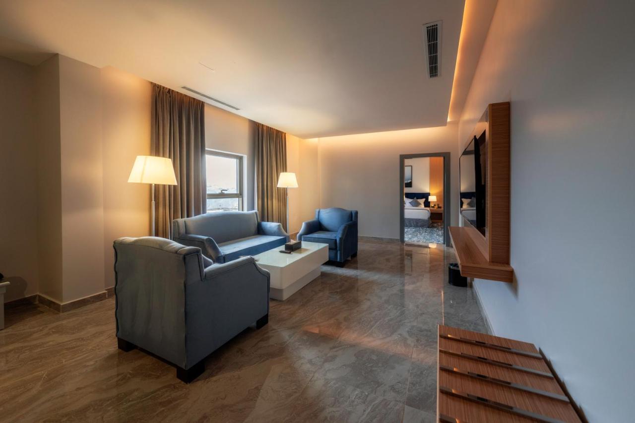 Suite Executive