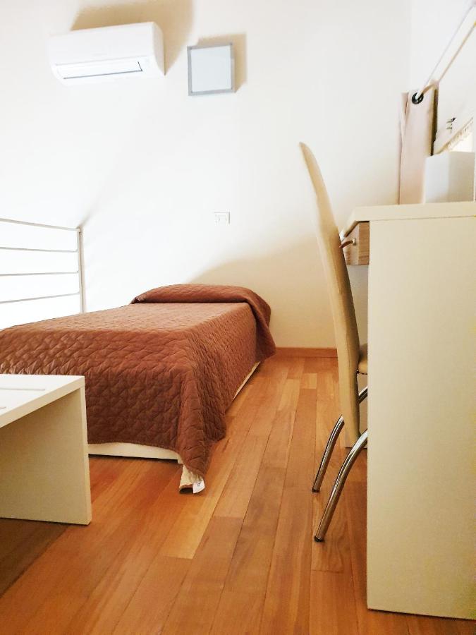 Deluxe Quadruple Room with Pool Acces