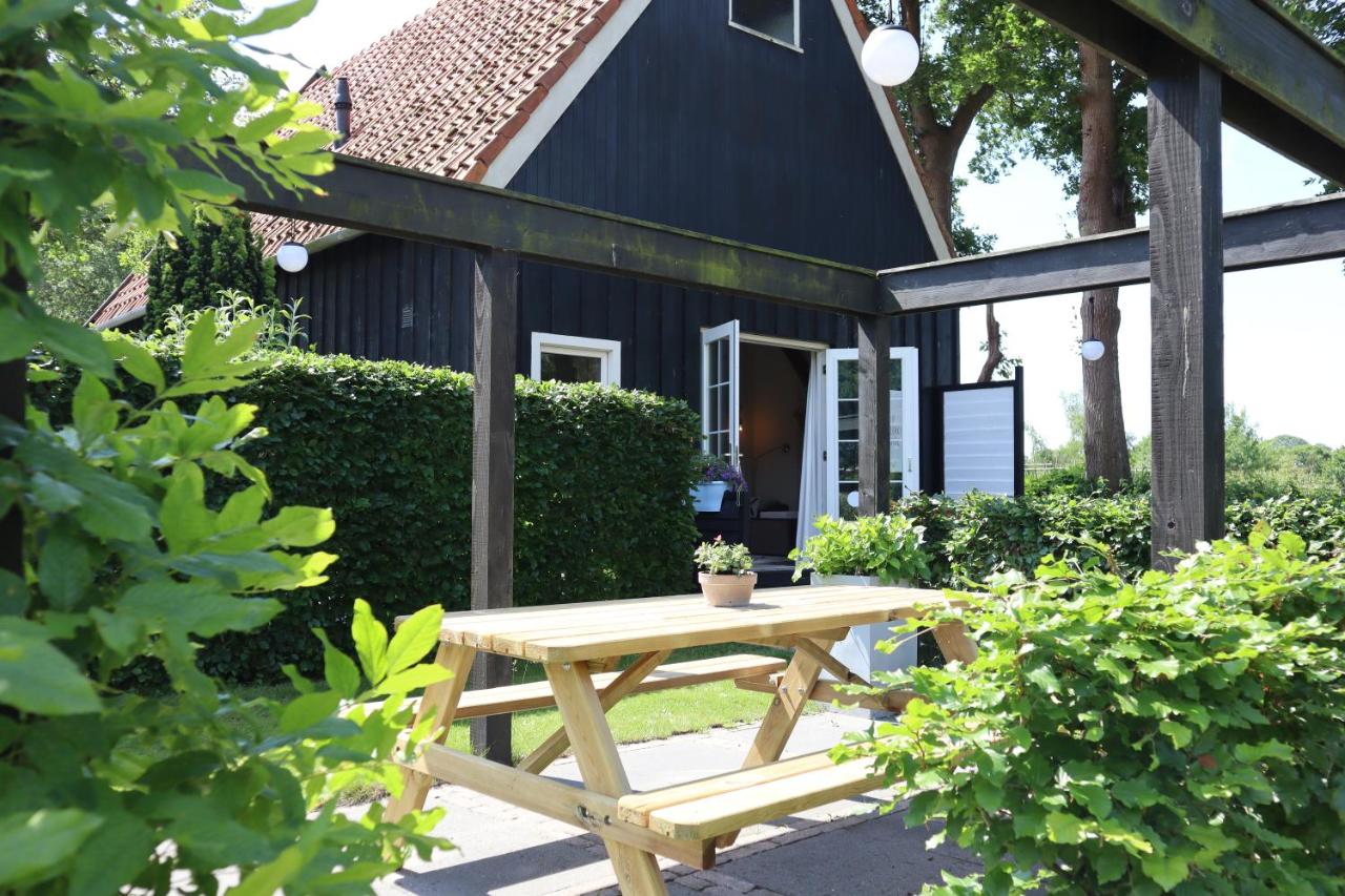 B&B Oudeschoot - B&B Woudzicht - Bed and Breakfast Oudeschoot