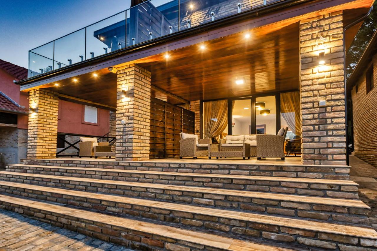 Apartmani Tiske noći - B&B Bečej