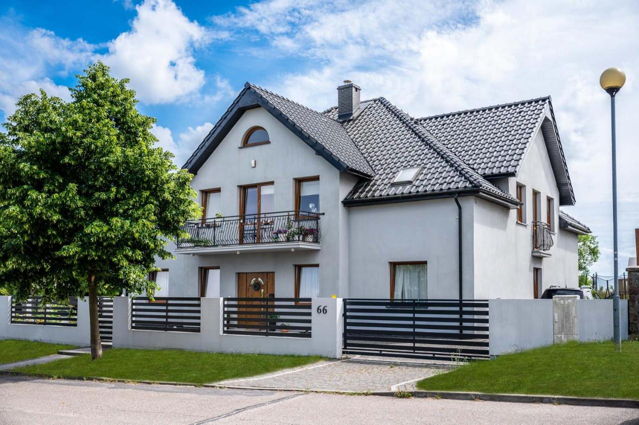 SeaEsta Darłowo - Komfortowe Pokoje i Apartamenty - Chambres d'hôtes Darłowo