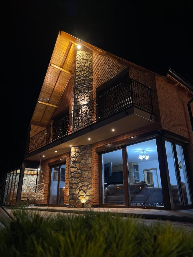 Villa Ozoni - Jezerc - B&B Ferizaj