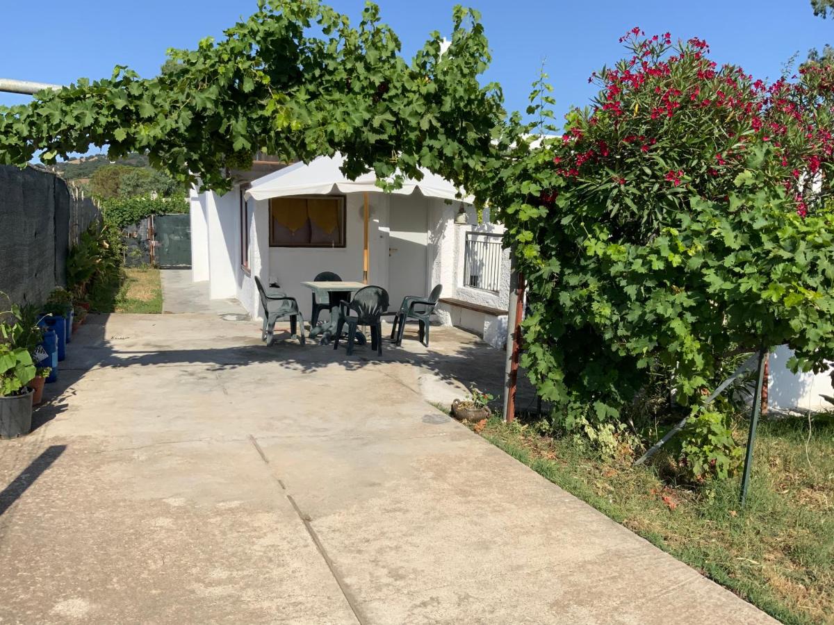 Appartamento esinai 2 - B&B Siniscola