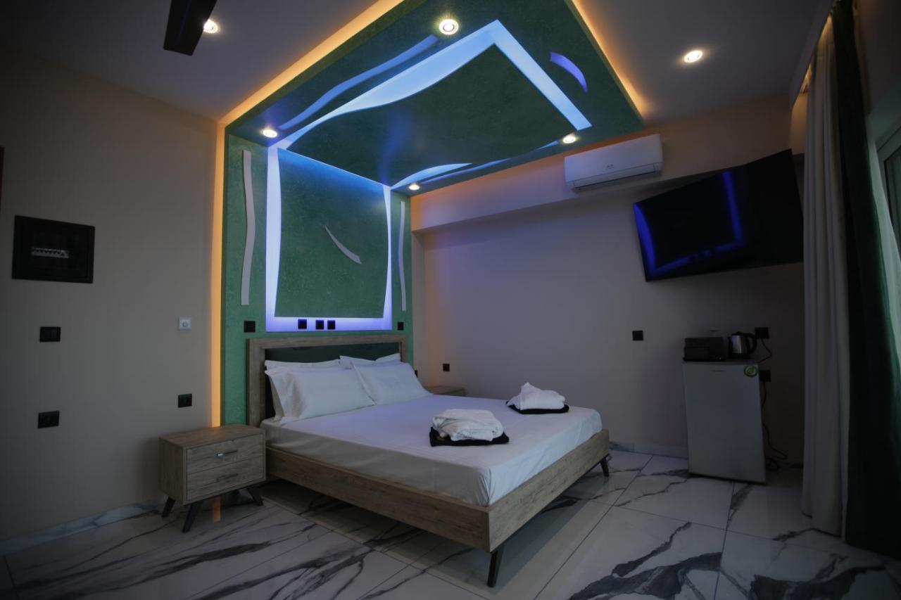 Double Room with Balcony and Sea View