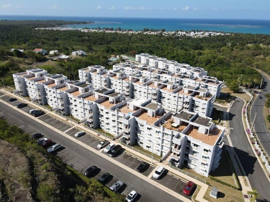 3 Bedroom Apt. close to main beaches/ attractions - B&B