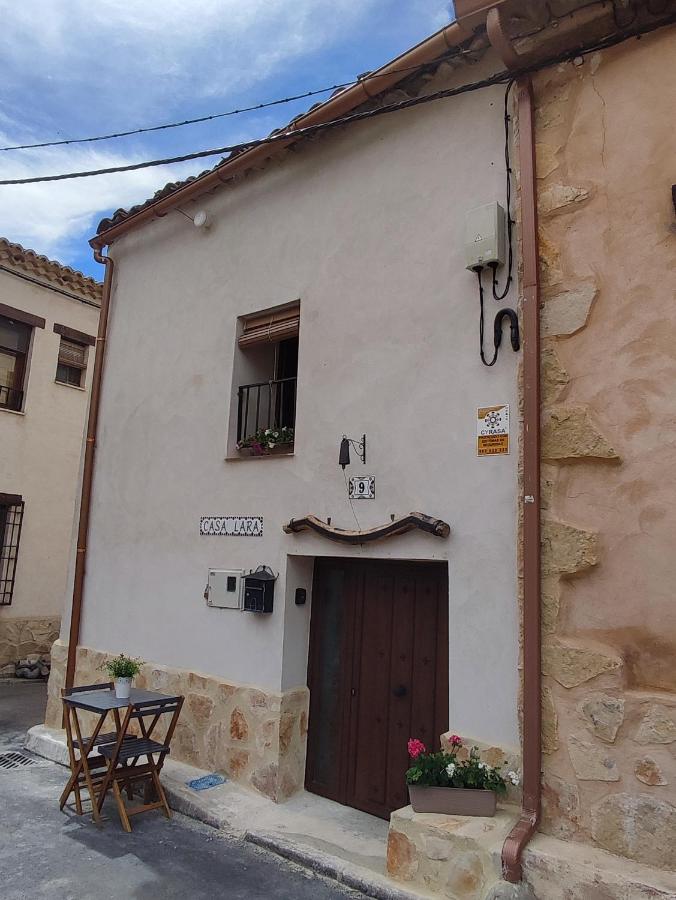 CASA LARA CIUDAD ENCANTADA - B&B Valdecabras