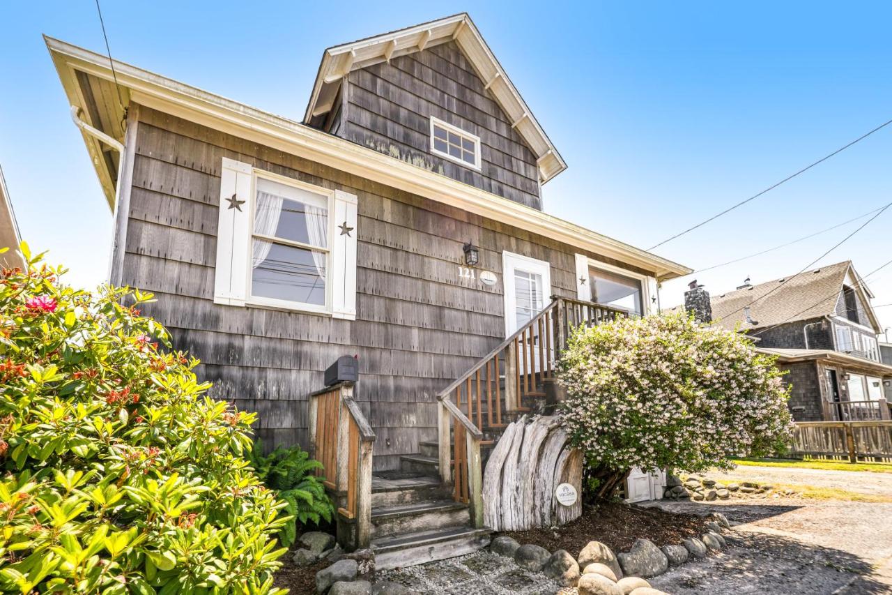 B&B Seaside - Steps to the Prom Cottage - Bed and Breakfast Seaside