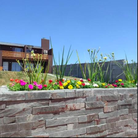 Duplex familiar con pileta en zona parque - B&B Necochea