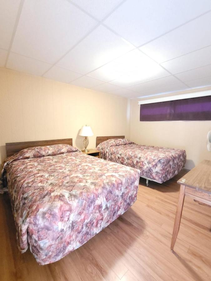 Kitchenette Suite