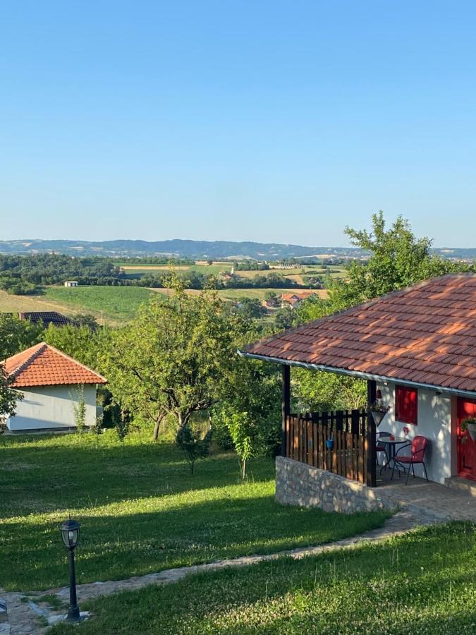 B&B Koraćica - Bas u inat babarogama - Bed and Breakfast Koraćica