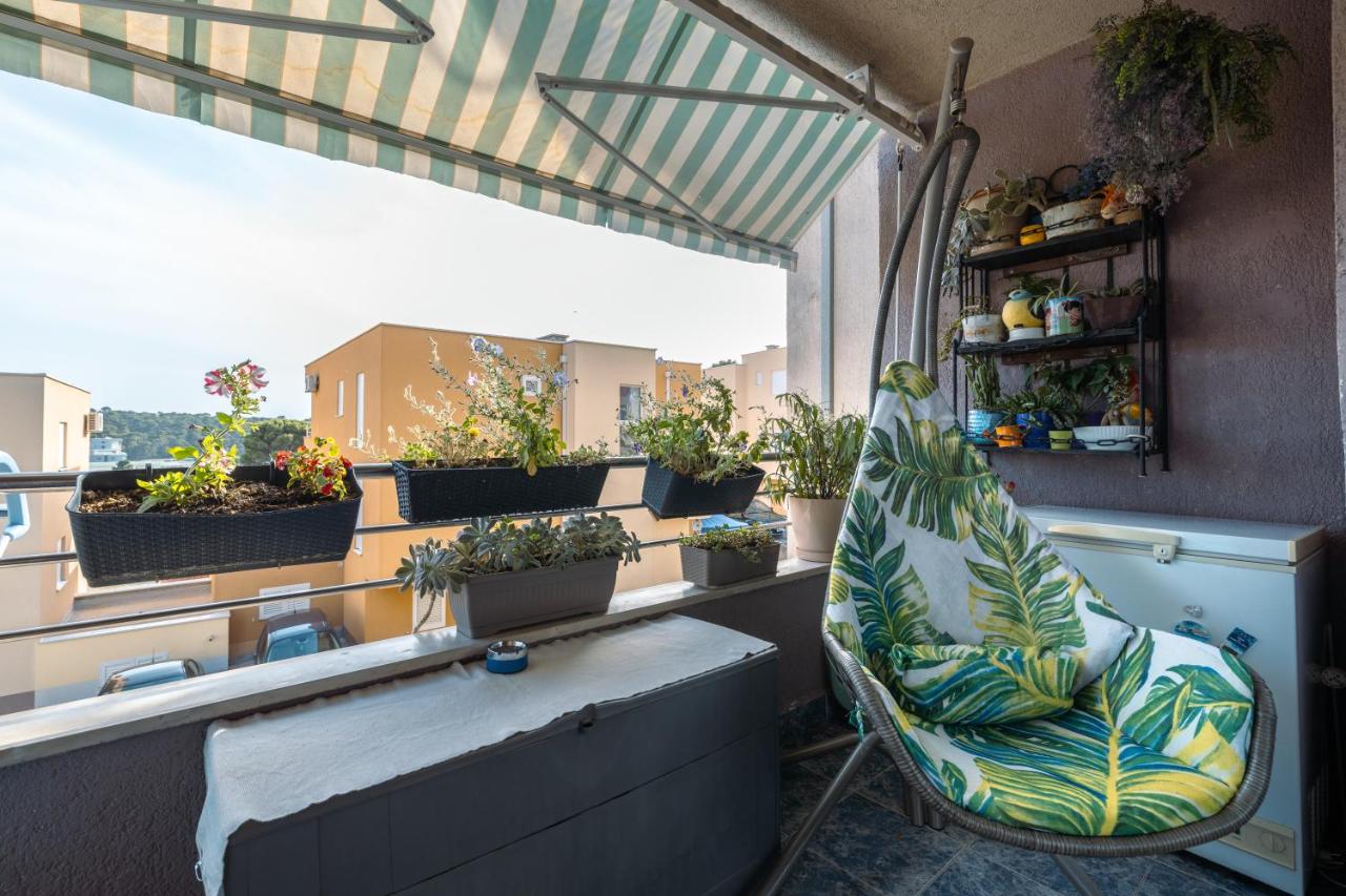 Apartment Zoey - Ferienwohnung Makarska