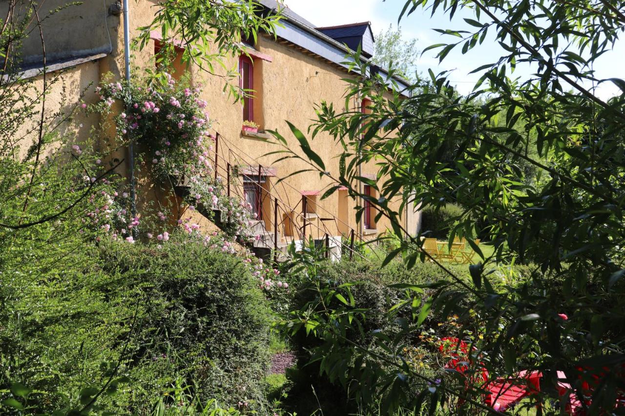 B&B Saint-Méen-le-Grand - Gîtes Les Fleuries - Bed and Breakfast Saint-Méen-le-Grand