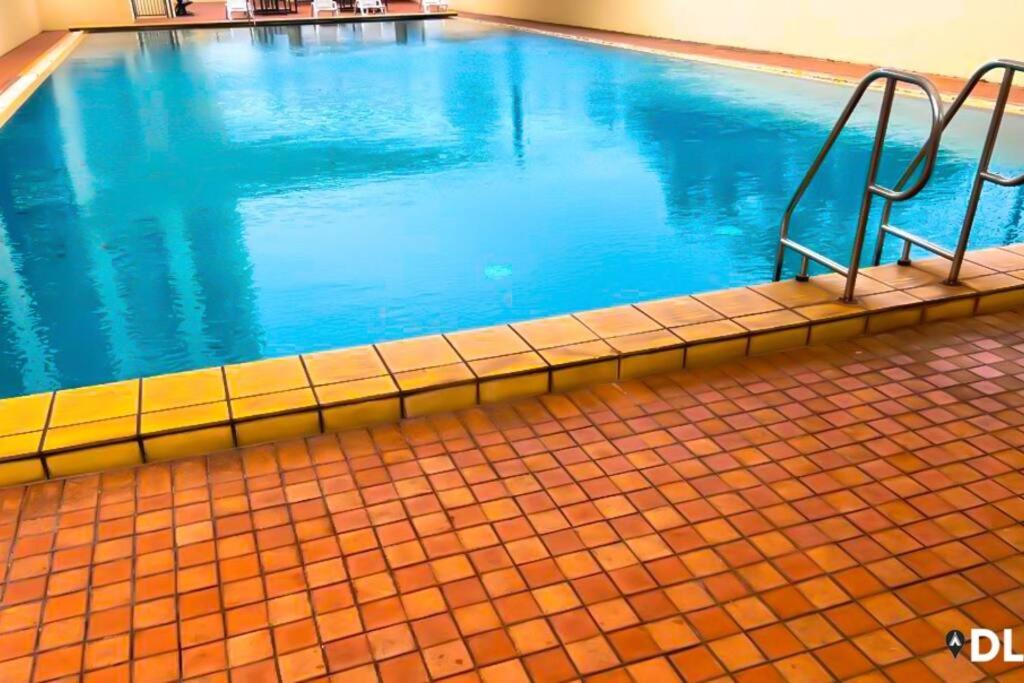 Top End Marvel -Darwin's Premier 3-BR Luxury Apt - B&B Darwin