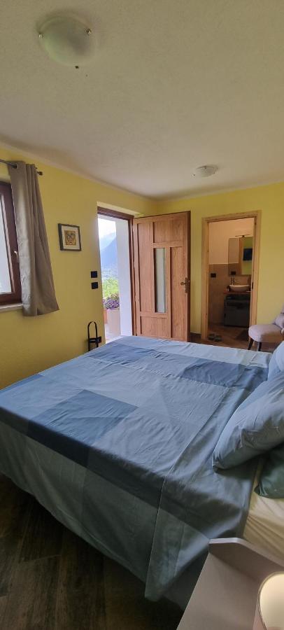 Camera Matrimoniale/Doppia con Letti Singoli con Vista Montagna