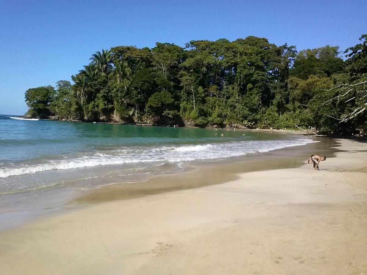 Pachamama Nueva River side Bungalows Punta Uva - B&B Puerto Viejo