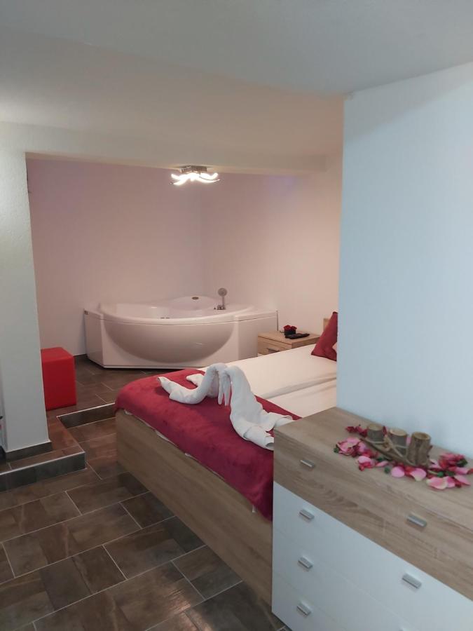 Double Room with Spa Bath