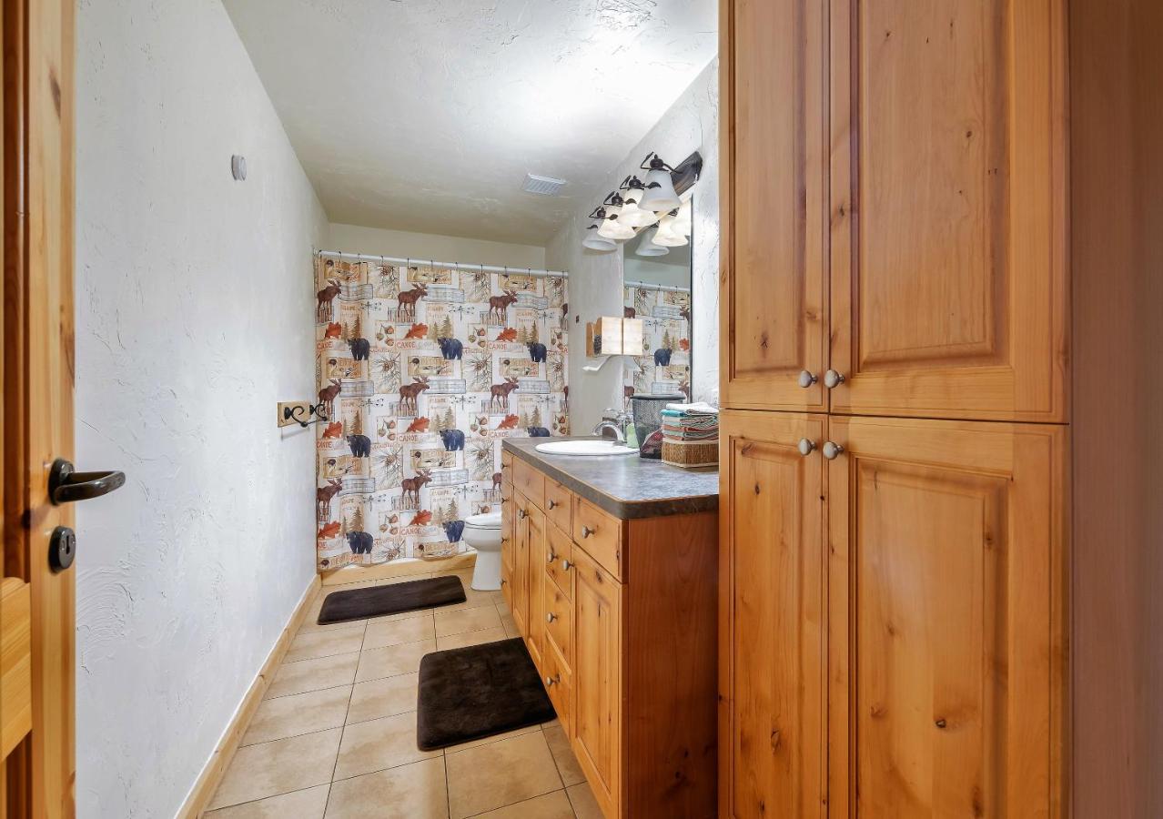 Familienzimmer mit Balkon und Gemeinschaftsbad