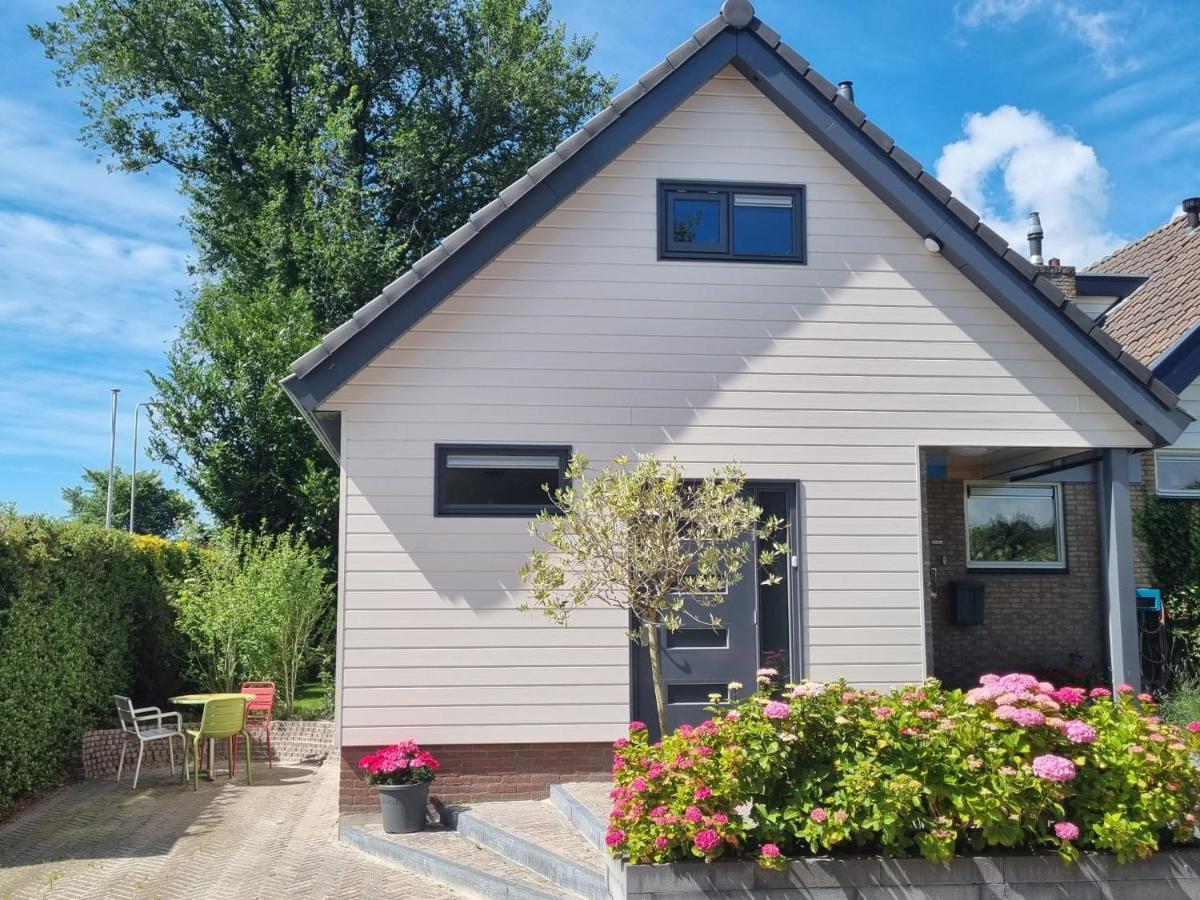 Driepersoonskamer met Eigen Badkamer