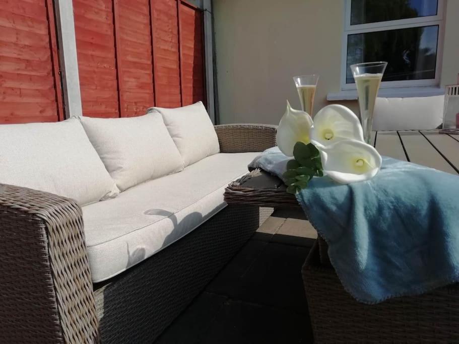 B&B Bettystown - Bovinda Cottage - By the Beach, Bettystown - Bed and Breakfast Bettystown