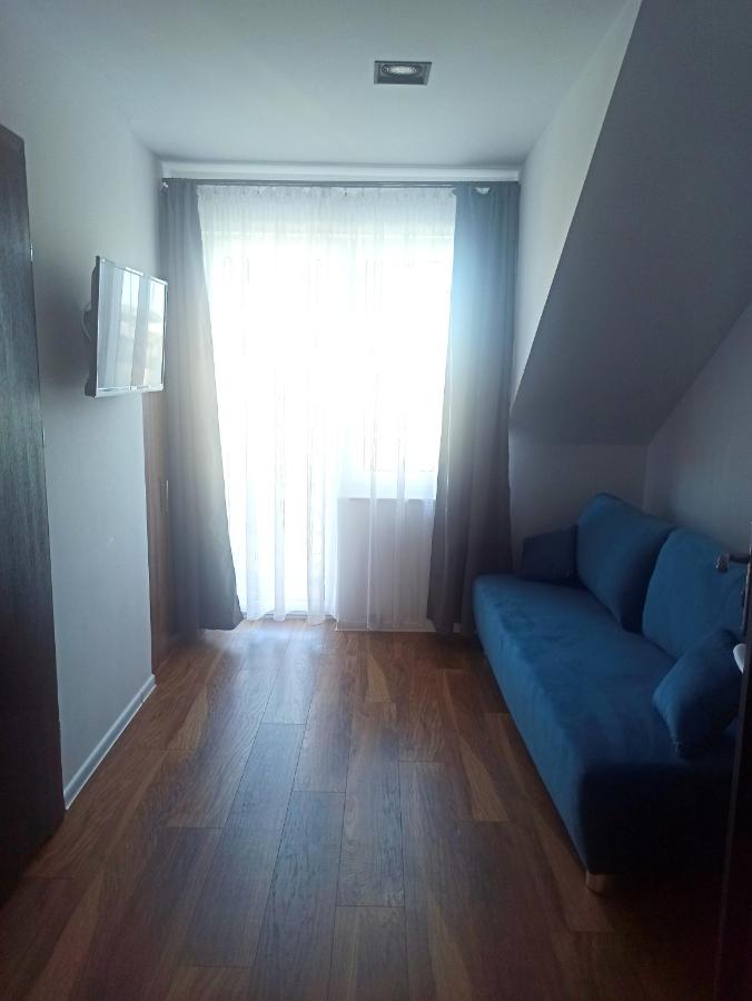 Doppelzimmer mit Balkon