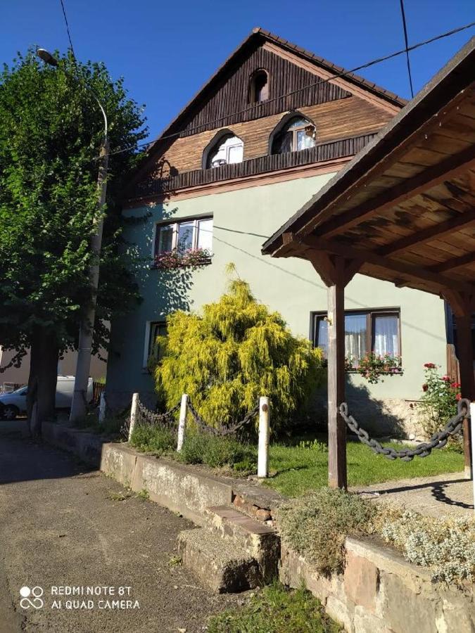 B&B Děčín - Penzion u Lípy - Bed and Breakfast Děčín