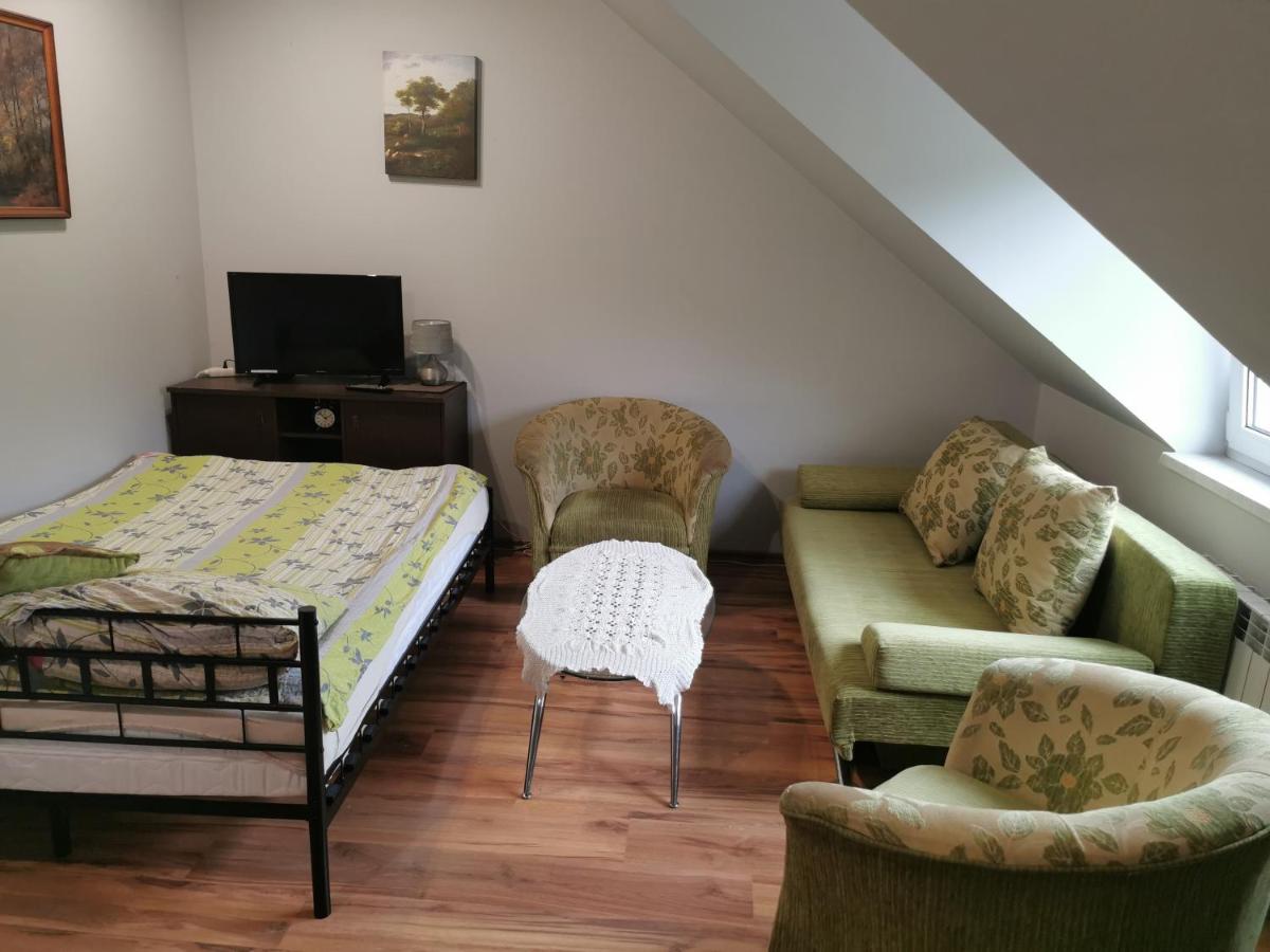 Triple Room with Private Bathroom