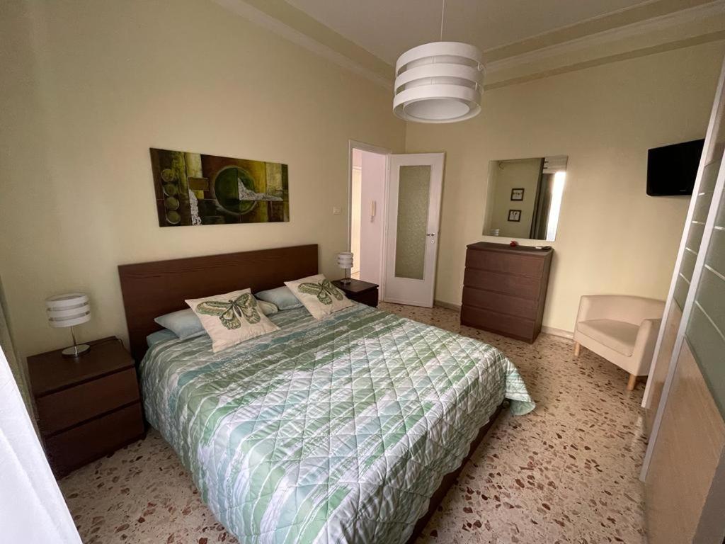 Tra il nero e il blu - appartamento - Ferienwohnung Catania