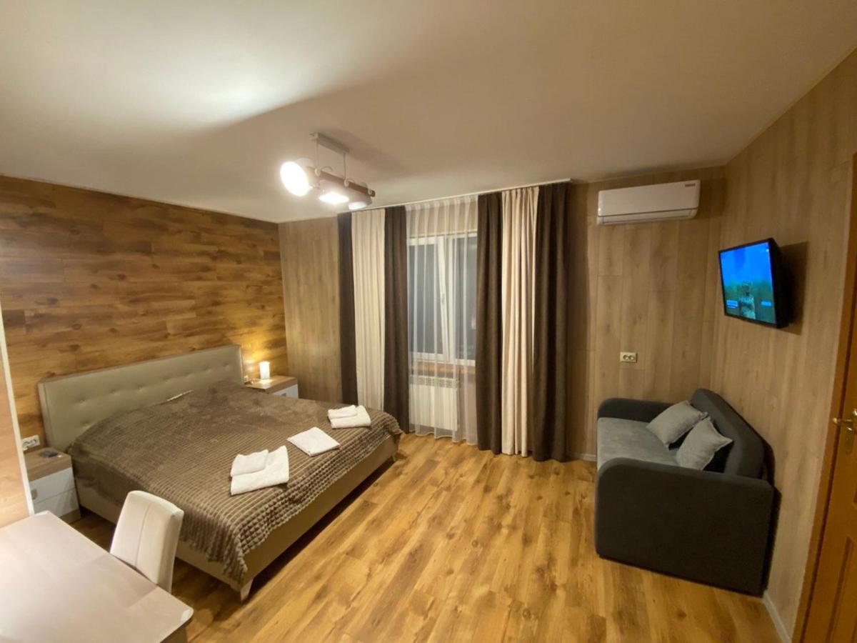 Suite with Pool View