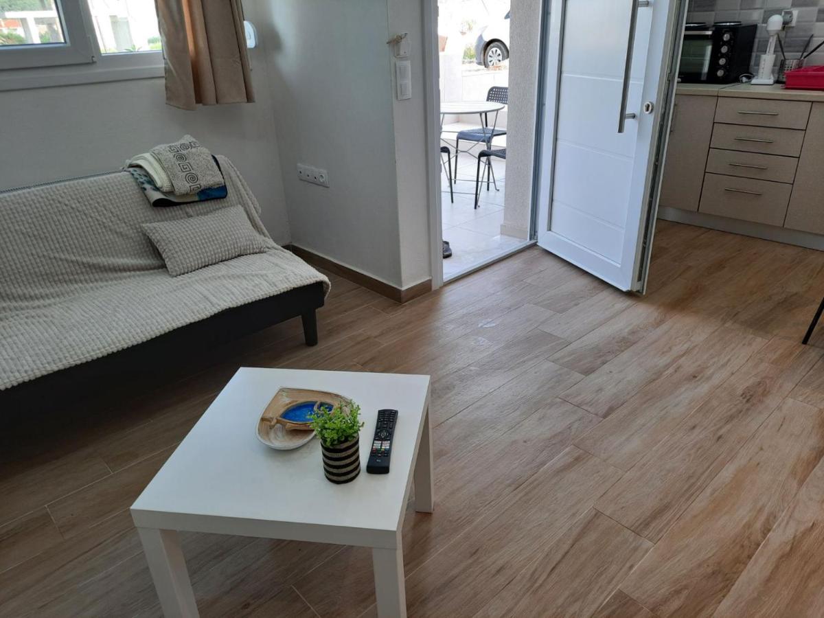 Stbs Luxury, Nea Fokea - Chambres d’hôtes Néa Fókaia