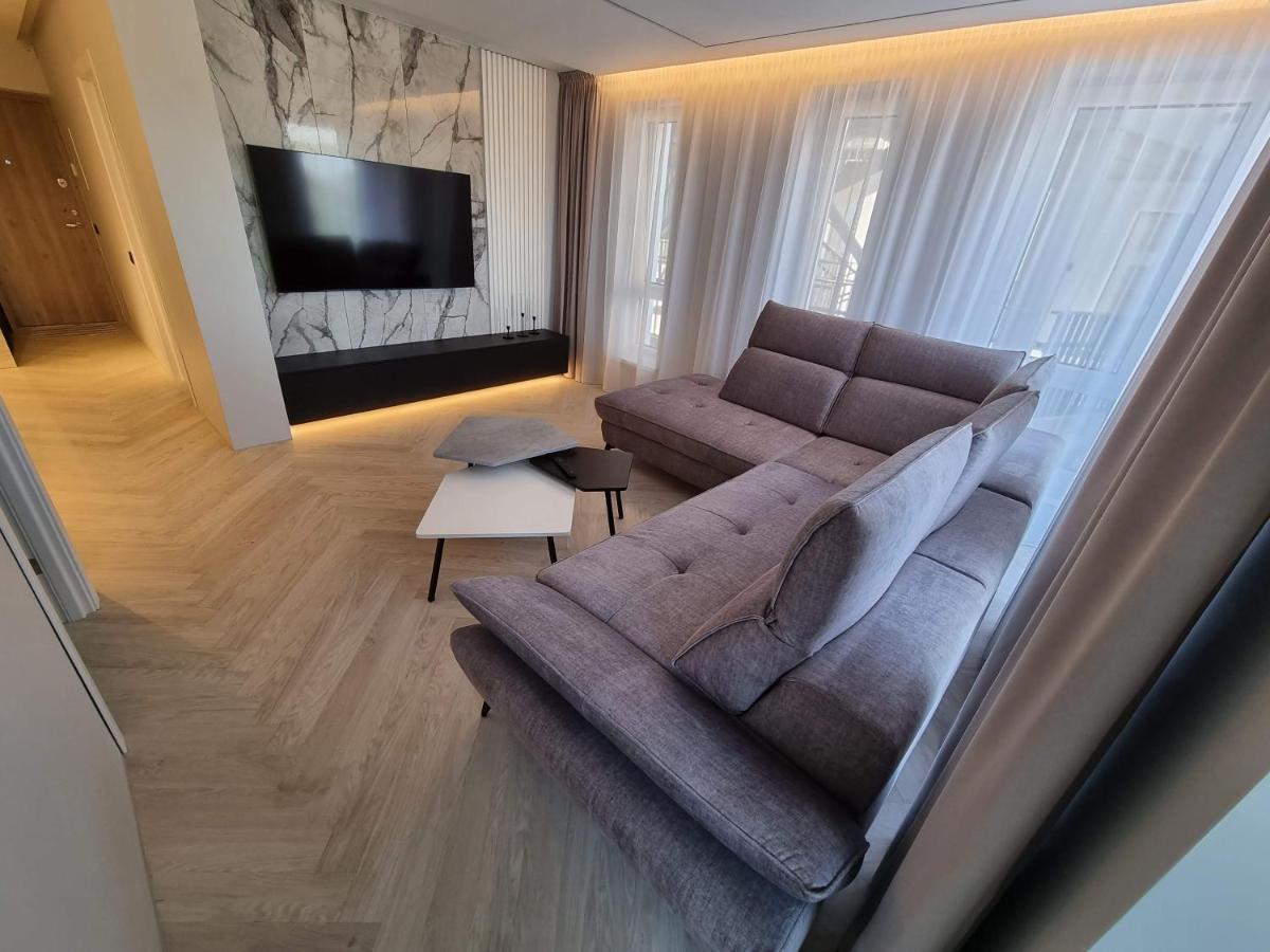 Modernūs apartamentai Šventojoje 100m iki jūros - B&B Palanga
