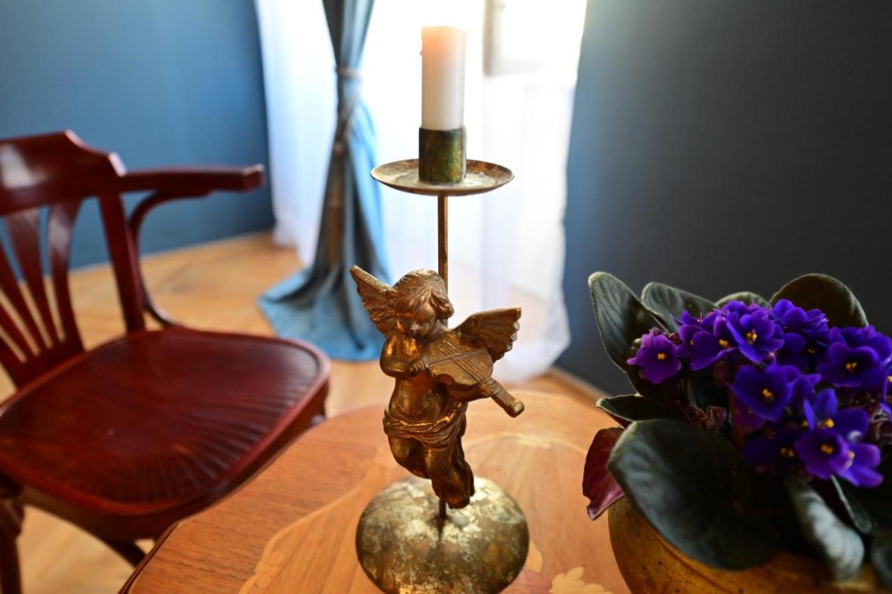 Lovely 2 bedroom apartment in historic city center - Ferienwohnung Hermannstadt