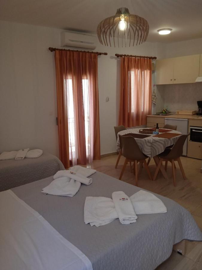 Studio with Balcony (3 Adults)