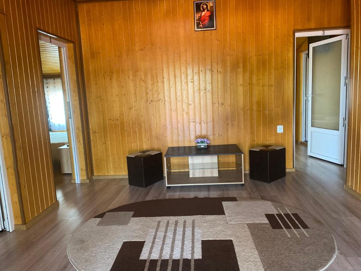 Casa Blendea Daniela - Ferienwohnung Cârţişoara