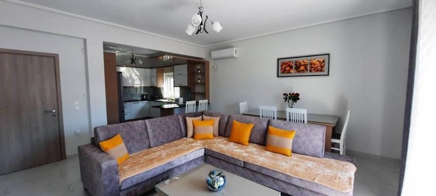 Lara Home, brand new, modern and with a great view - B&B
