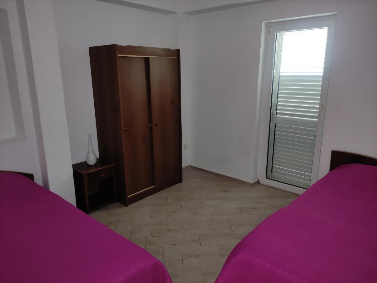 Appartamento con 2 Camere da Letto