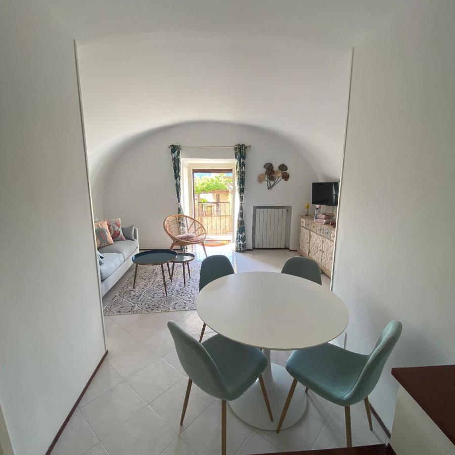 Maison Rosalie - B&B Gaeta
