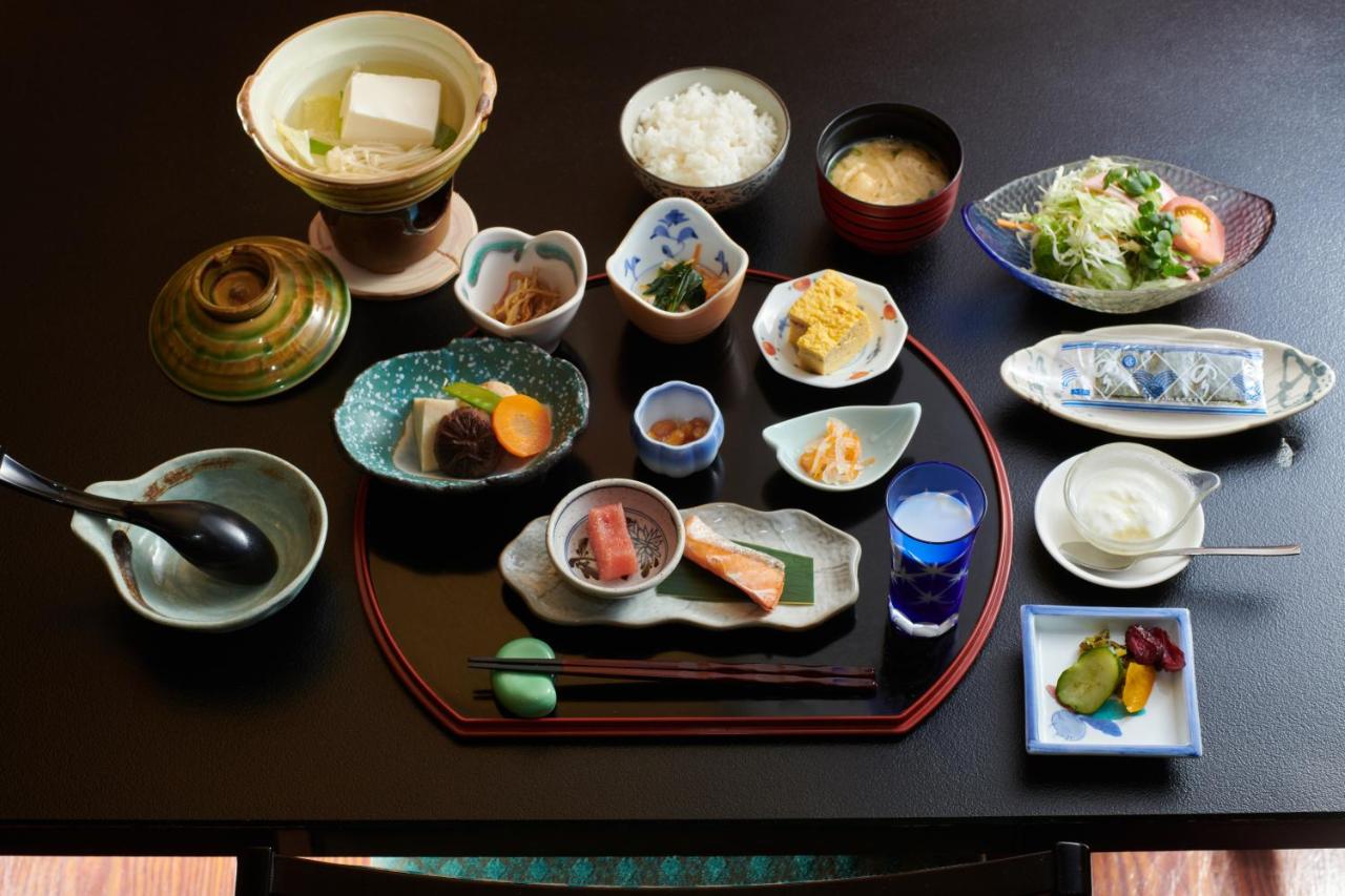 Chambre de Style Japonais avec Salle de Bains Commune - Petit-déjeuner compris
