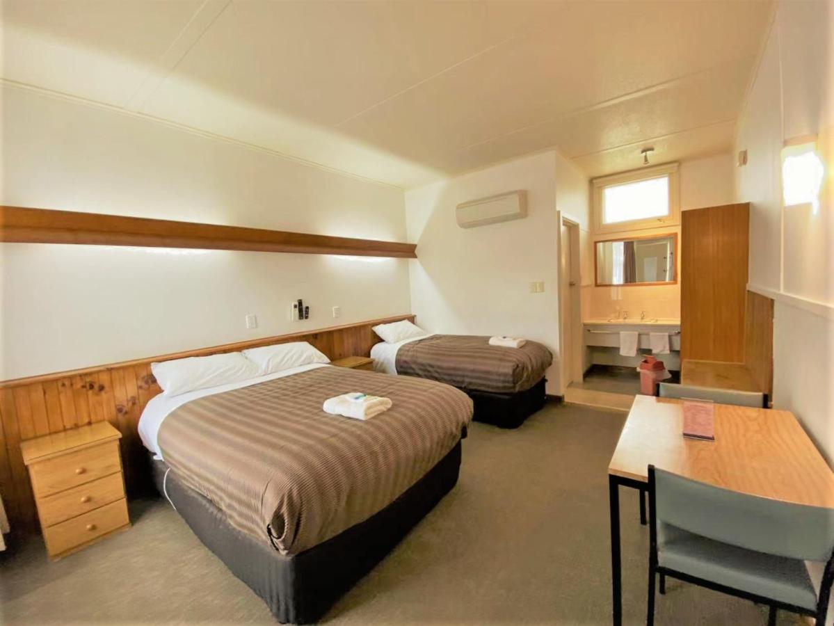 Triple Room with Garden View