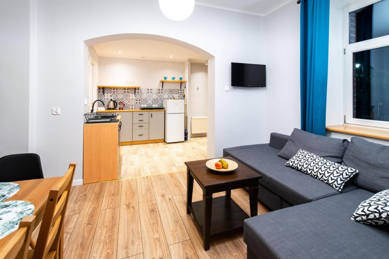 Zaciszny Apartament w Zdroju - Ferienwohnung Bad Kudowa