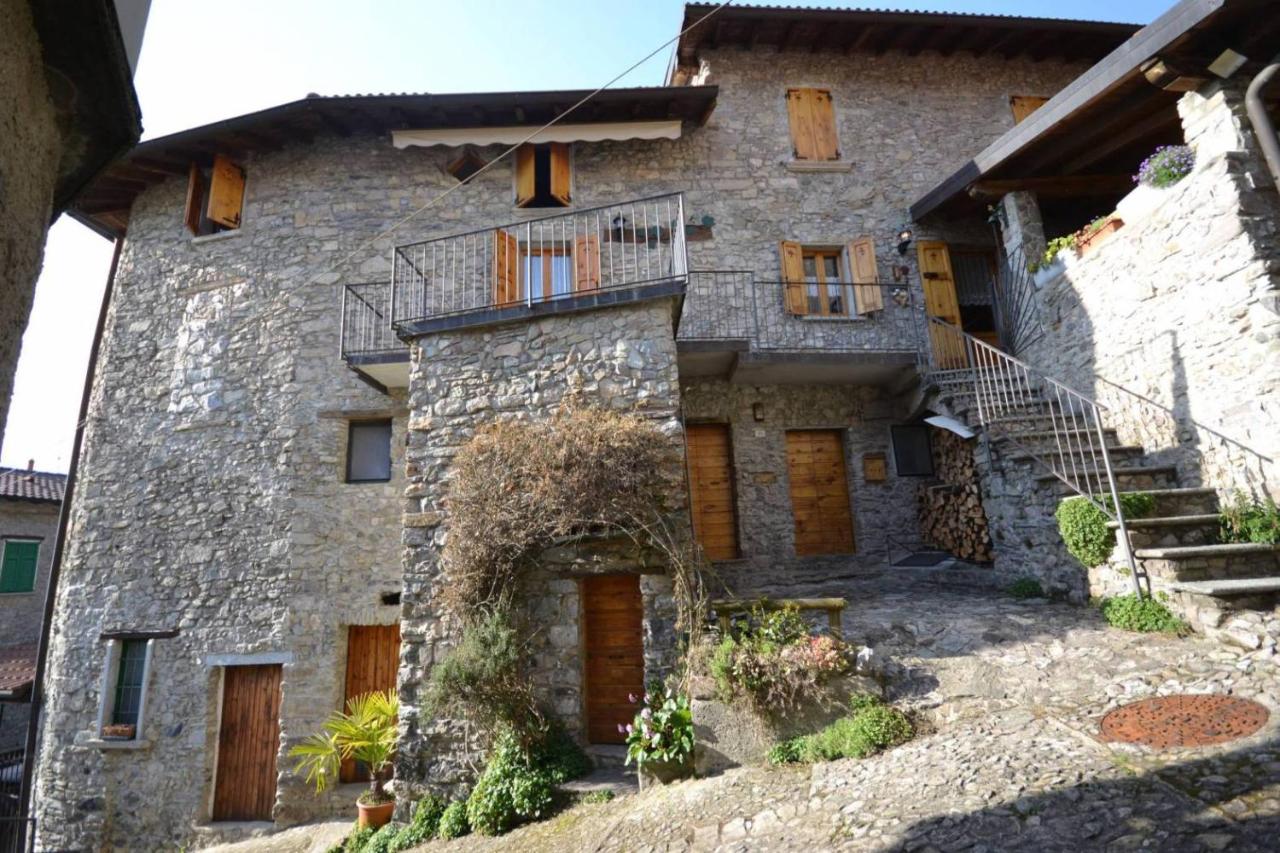 B&B Barna - Rustico Lago di Como b&b - Bed and Breakfast Barna