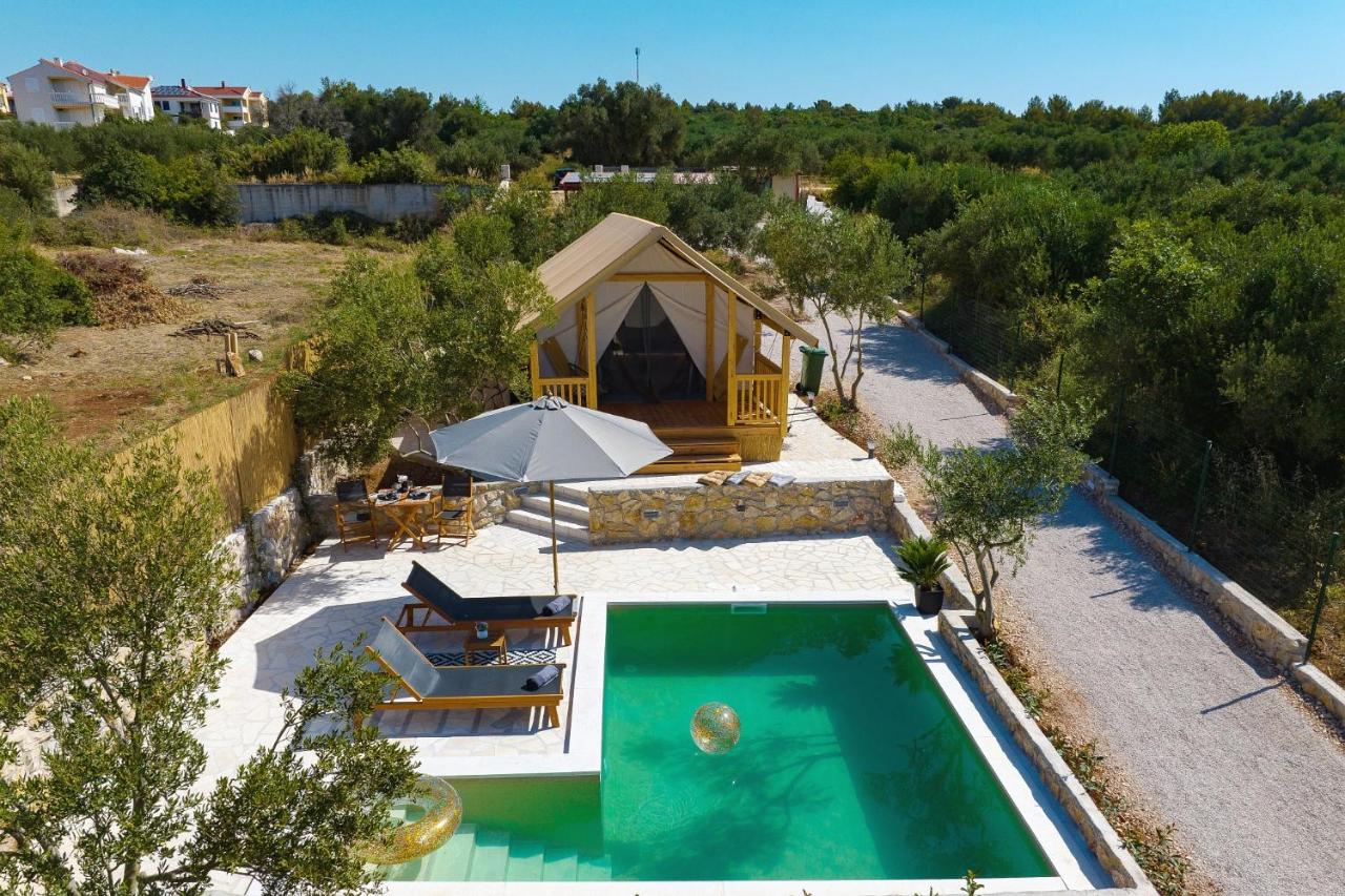Tenda