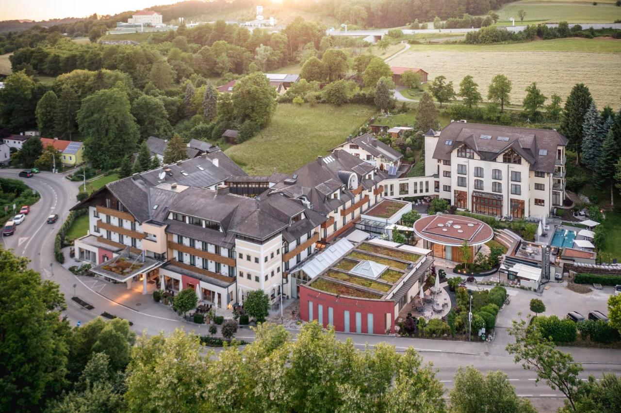 B&B Altlengbach - Seminarhotel Lengbachhof GmbH - Bed and Breakfast Altlengbach