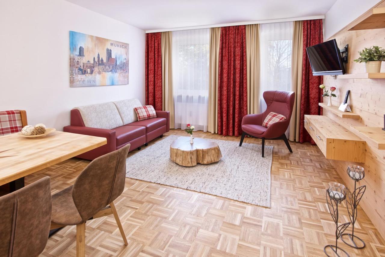 B&B Munich - Park Hotel Laim Serviced Apartments - Bed and Breakfast Munich