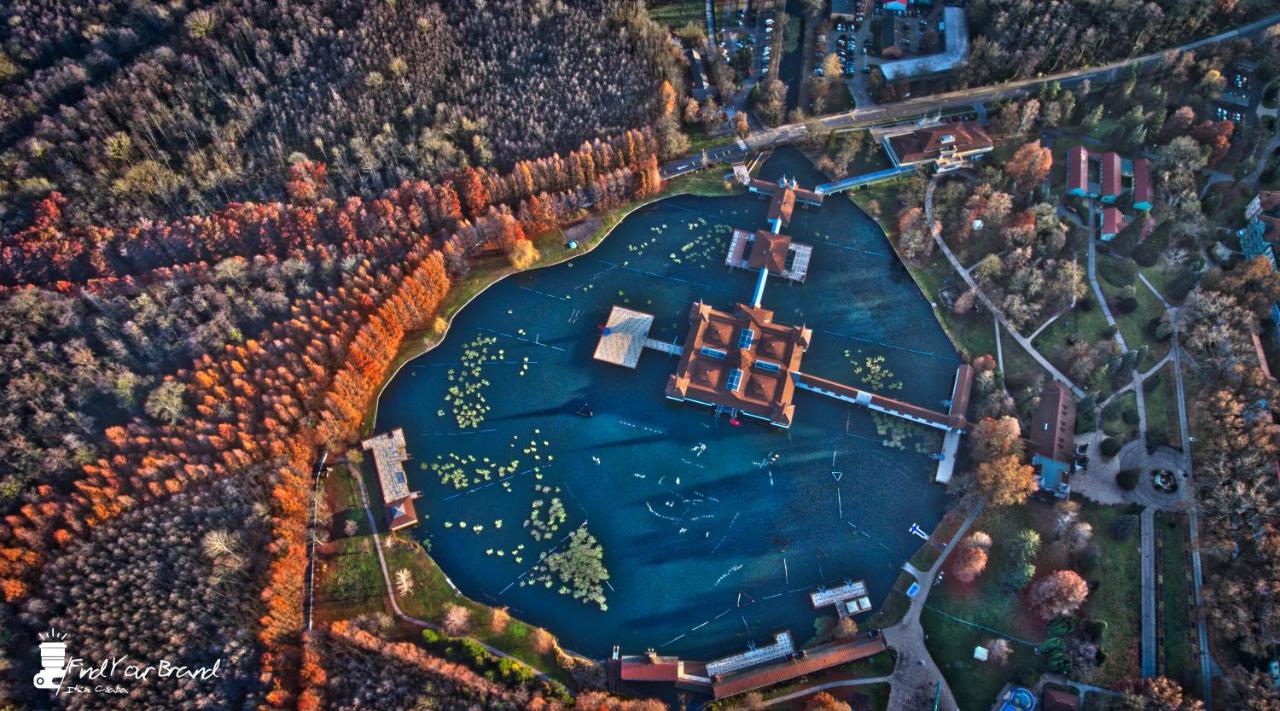 Kertes nyaralóház - B&B Keszthely