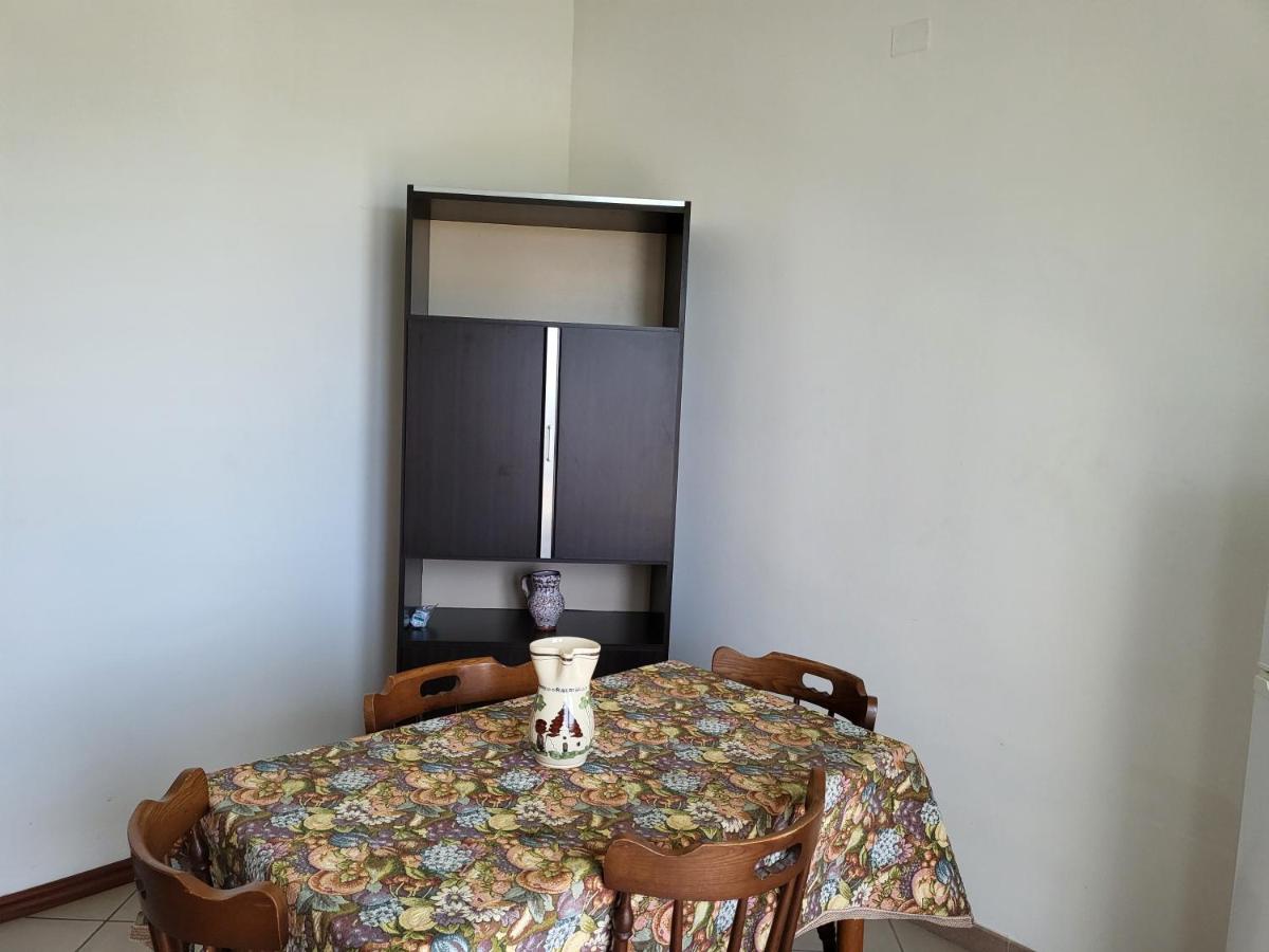 Apartamento con balcón