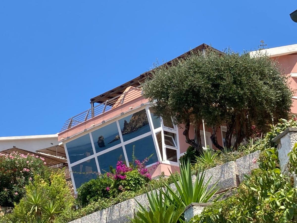 Vetrata sul mare - B&B Campese
