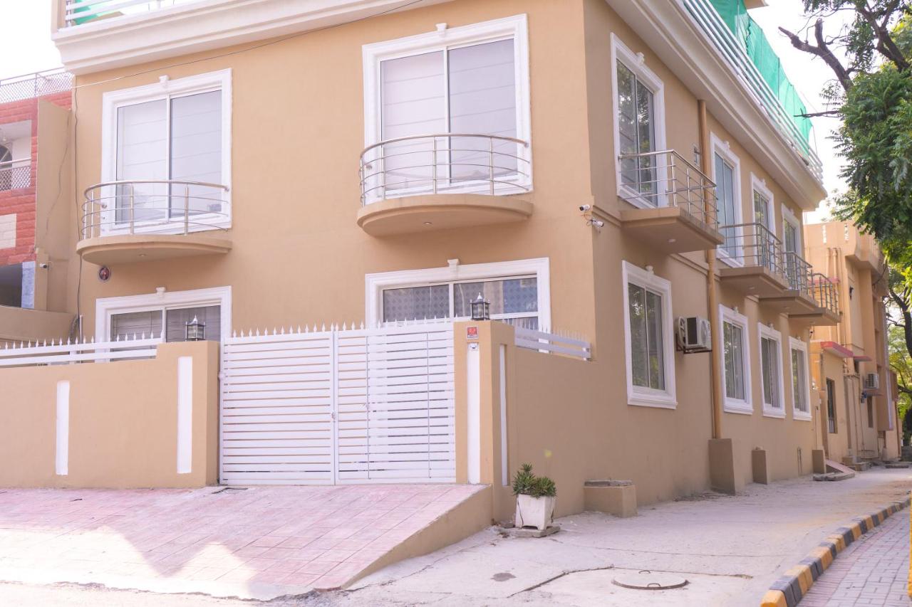 Islamabad Lodges - B&B