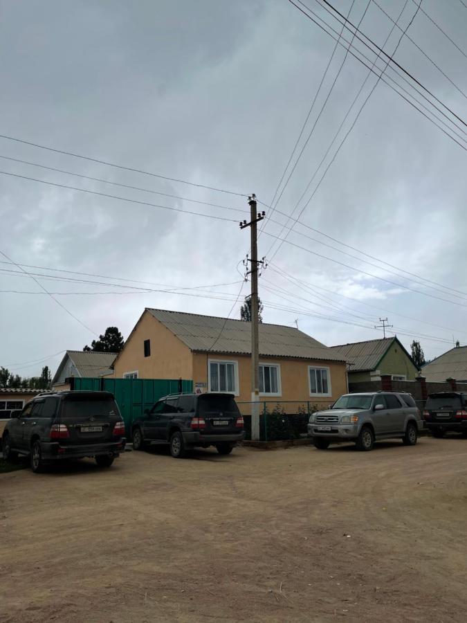 Guesthouse Gulmira - B&B Bokombayevskoye