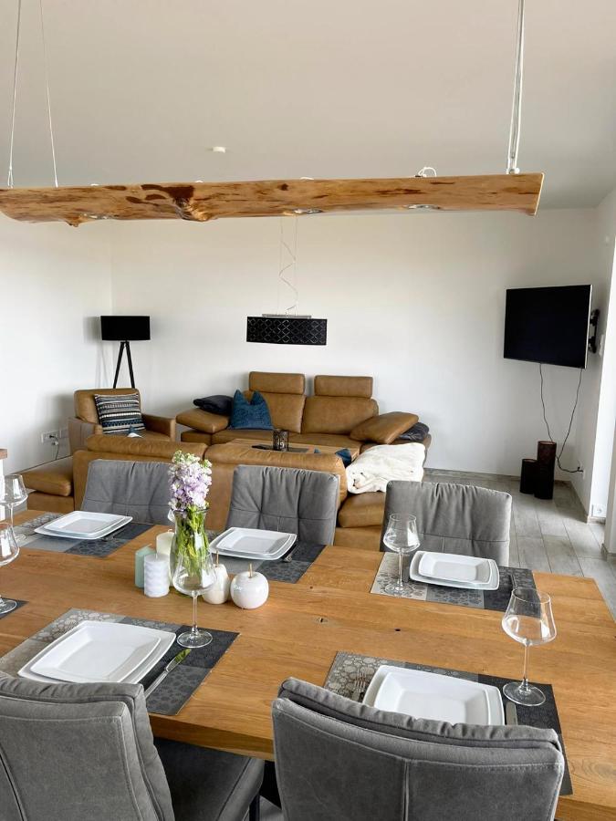 B&B Großräschen - Exklusives Apartment mit Blick auf den See - Bed and Breakfast Großräschen