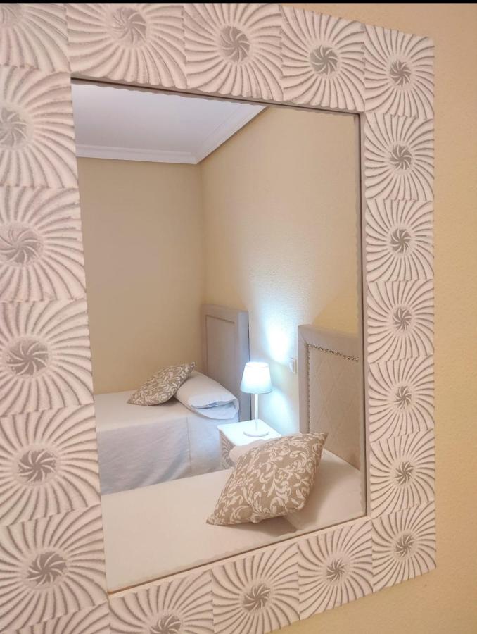 Twin Room with Shared Bathroom